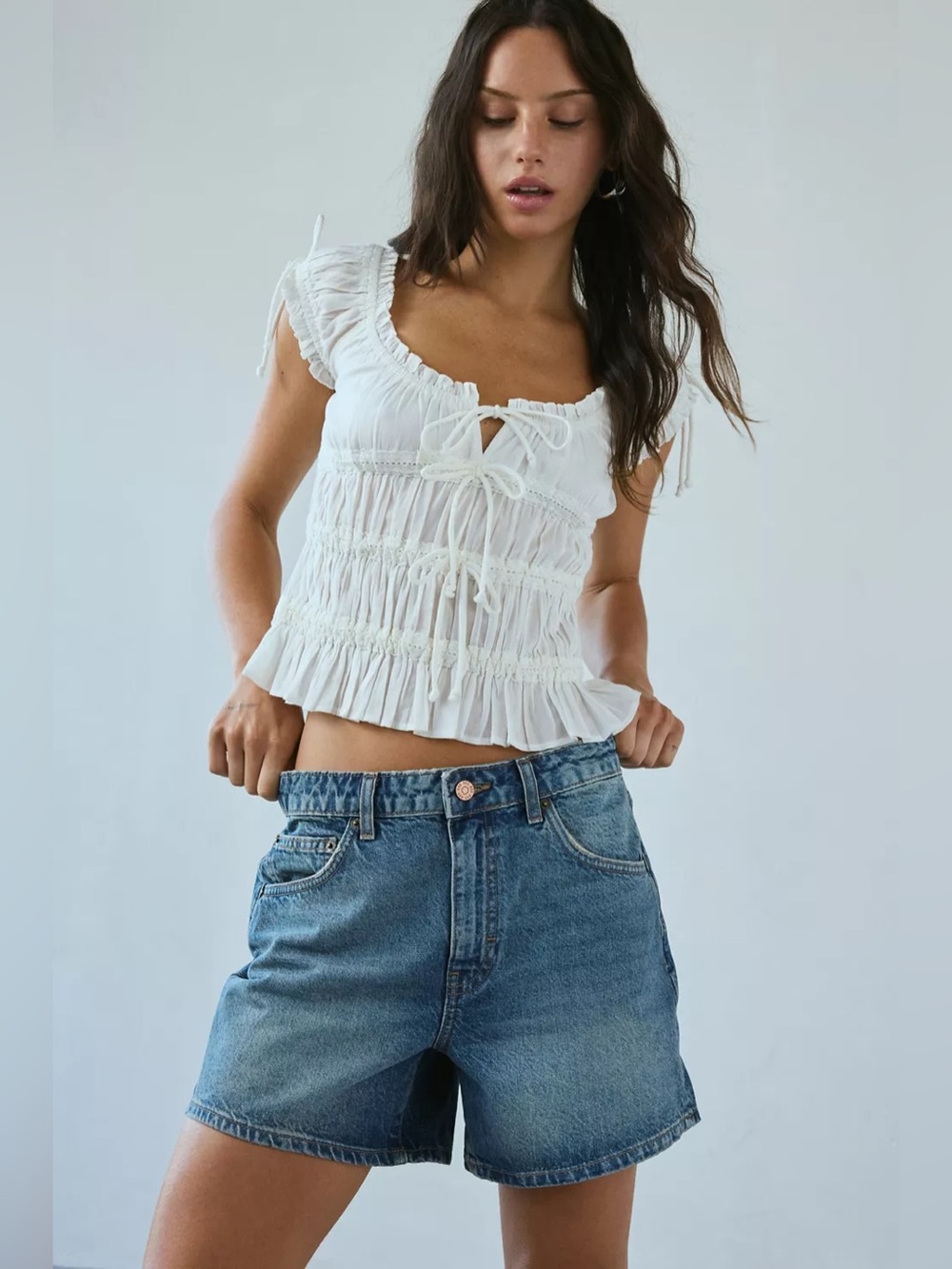 BDG Indie Mid-Rise Denim Shorts